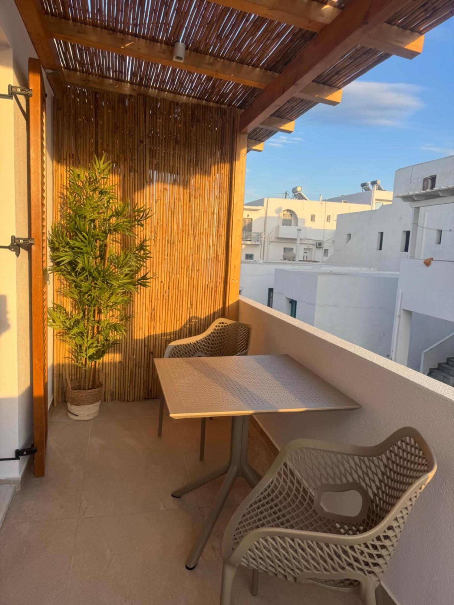 Eleni'S Rooms Antiparos Town Exterior foto